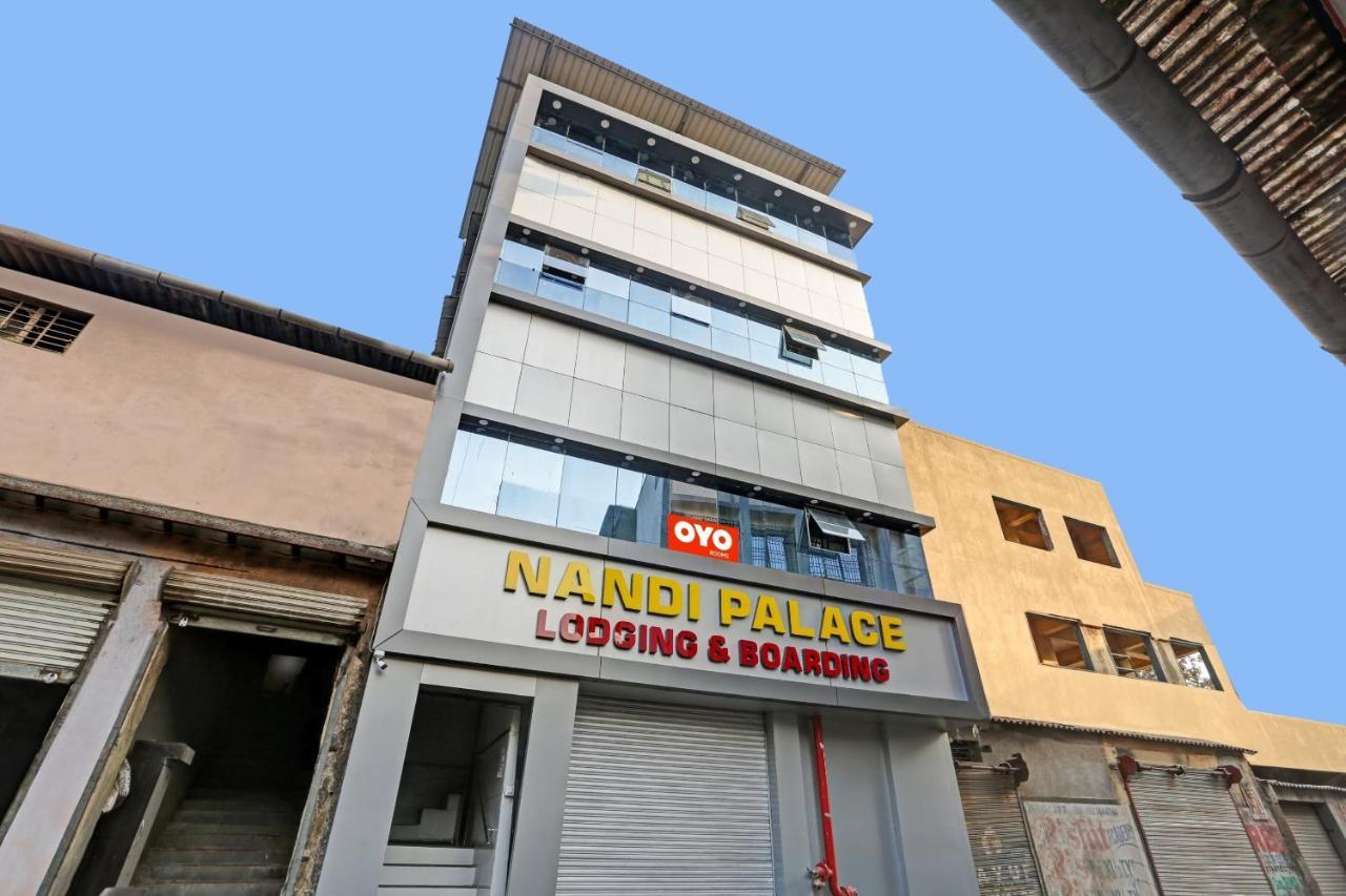 Hotel O Nandi Palace Lodging And Boarding Ulhāsnagar Εξωτερικό φωτογραφία